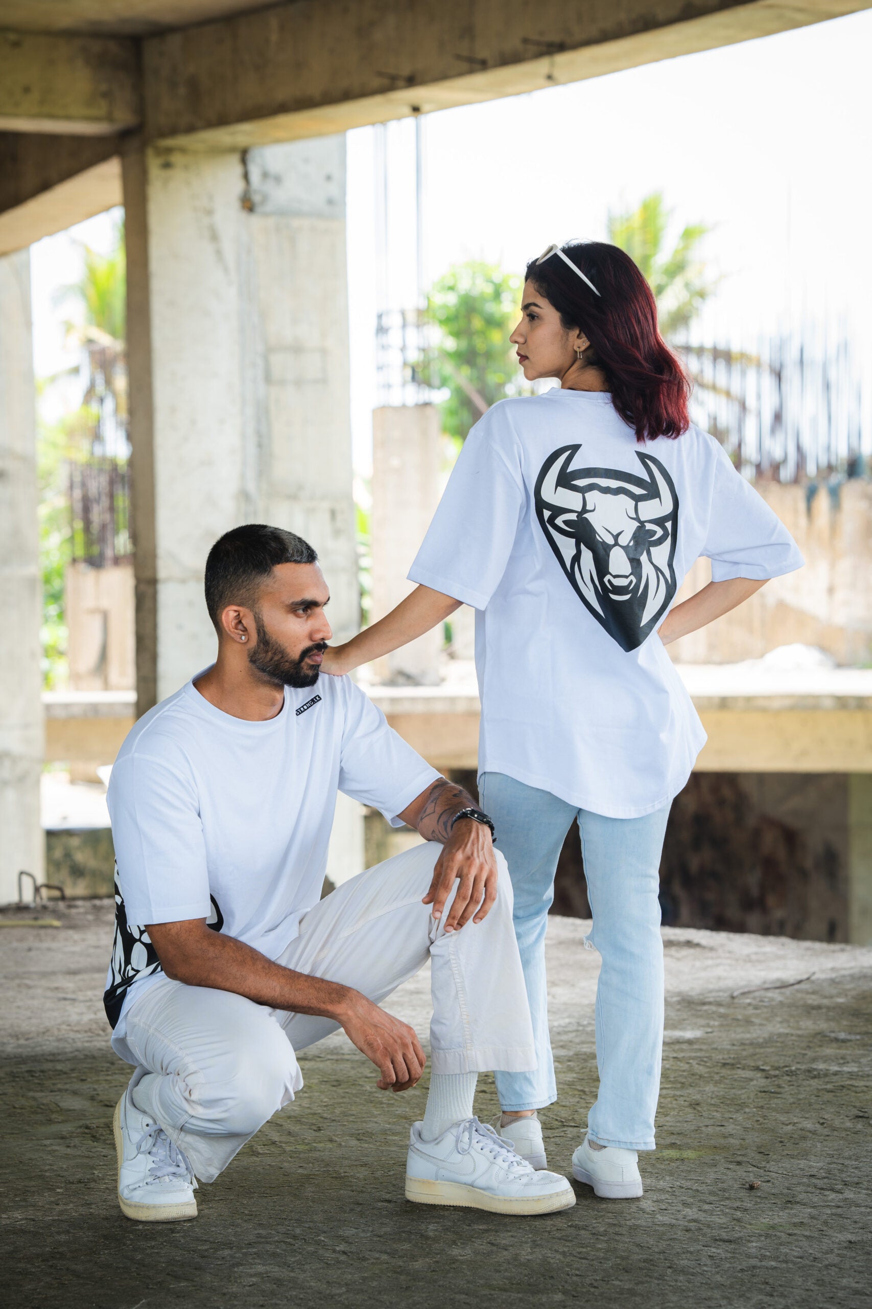 Strong.lk Bold Backdrop Oversized - White image 2